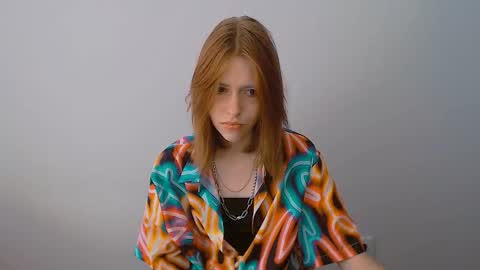 misaki_chan_ online show from 09/09/25, 11:32