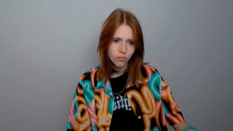 misaki_chan_ online show from 09/11/25, 08:42