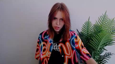 misaki_chan_ online show from 09/13/25, 12:05