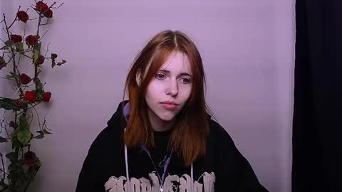 misaki_chan_ online show from 11/13/25, 12:53