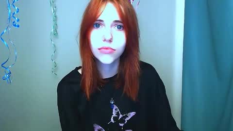 misaki_chan_ online show from 11/26/25, 10:22