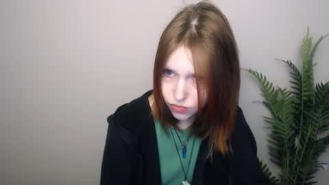 misaki_chan_ online show from 03/12/26, 10:27