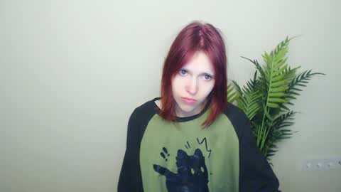 misaki_chan_ online show from 06/03/26, 09:09