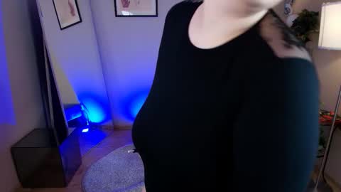 Ivy online show from 01/11/26, 09:03