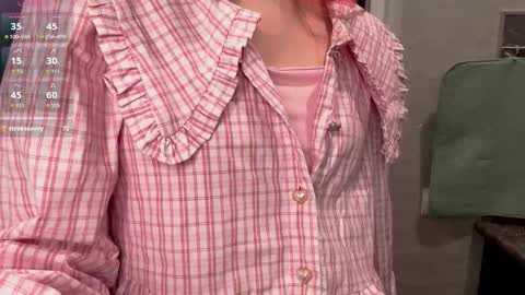 Molly online show from 10/08/25, 05:43