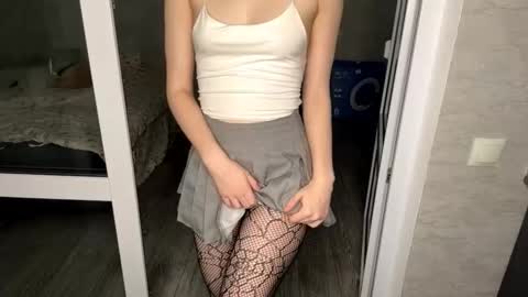 Molly online show from 11/13/25, 05:45