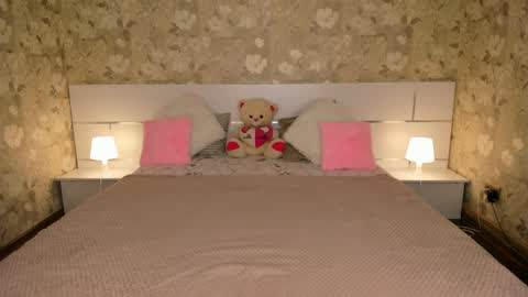 mishapallmer online show from 03/27/26, 10:48