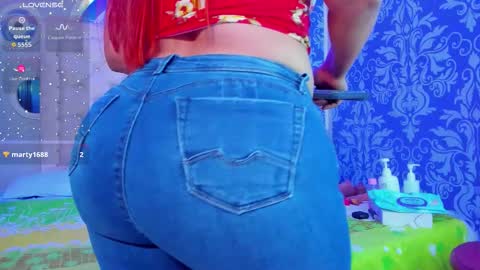 Snapshot of mishell_lovely chatting on 11/07/25, 02:06 Mishell online show from 11/07/25, 02:06