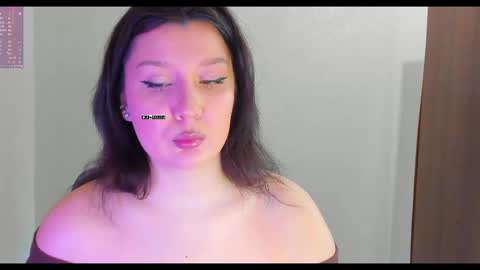 Snapshot of mishka_a chatting on 02/24/26, 07:39 mishka_a online show from 02/24/26, 07:39