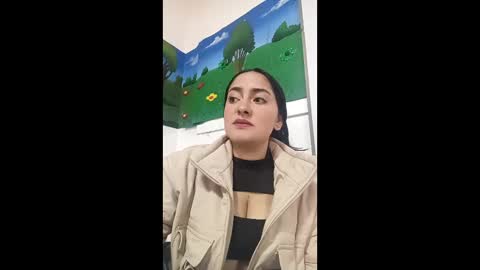 Nicol online show from 02/05/26, 02:54