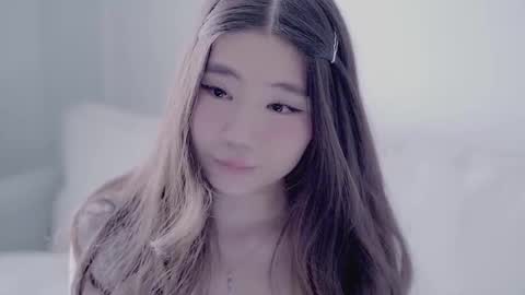 Misa online show from 10/19/25, 08:48