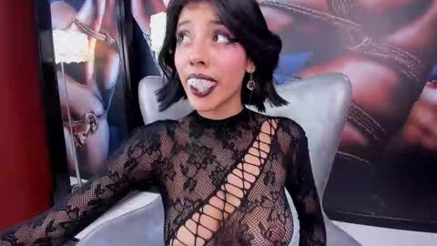 Marilyn online show from 03/21/26, 07:06