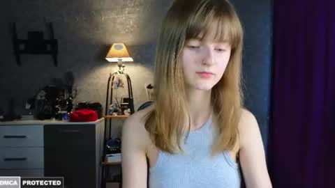 Alisa NONNUDE online show from 06/21/26, 05:48