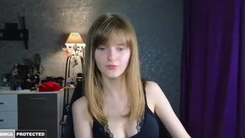 Alisa NONNUDE online show from 06/25/26, 07:51