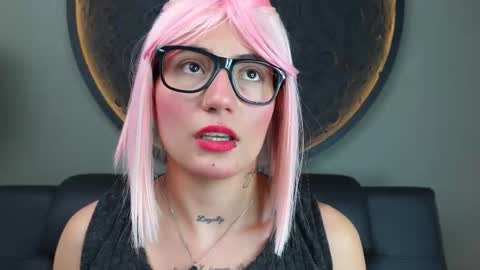 Charlotte online show from 10/15/25, 06:52