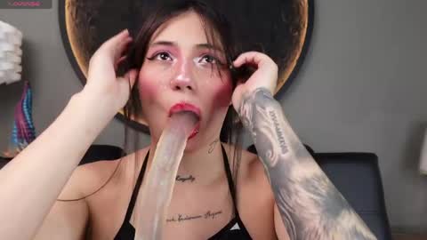 Charlotte online show from 04/18/26, 06:12