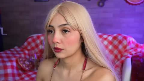 Snapshot of miss__anastasia chatting on 02/14/26, 11:07 Anastisia online show from 02/14/26, 11:07