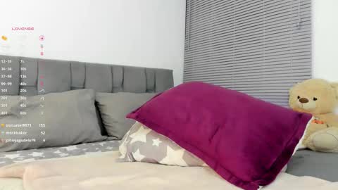 miss__jones_ online show from 10/08/25, 04:32
