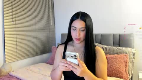 Snapshot of miss__jones_ chatting on 06/08/26, 12:58 miss__jones_ online show from 06/08/26, 12:58