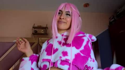 Snapshot of miss_ada_ chatting on 10/16/25, 11:39 Ada online show from 10/16/25, 11:39