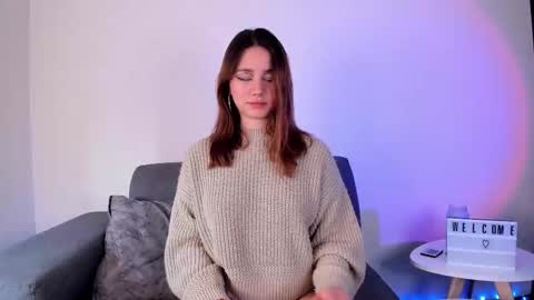 Alexa Sarmiento online show from 02/18/25, 02:27