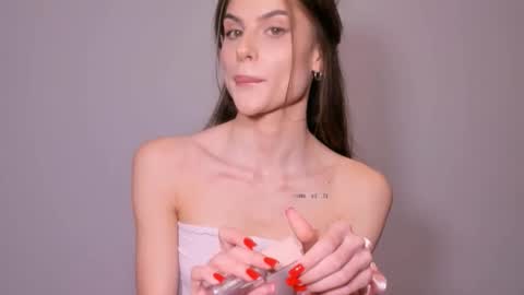 Snapshot of miss_algel chatting on 01/12/26, 01:27 Katrin online show from 01/12/26, 01:27