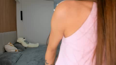 Katrin online show from 06/19/26, 09:57