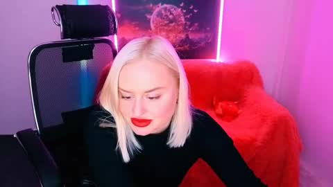 miss_alice_silver online show from 09/29/25, 08:24