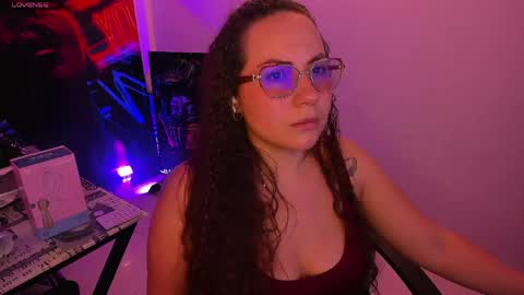 Snapshot of miss_alisse chatting on 05/09/26, 04:39 miss_alisse online show from 05/09/26, 04:39
