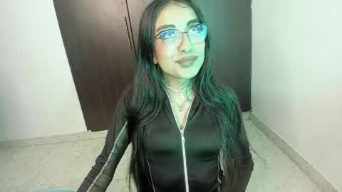 miss_angel0 online show from 05/10/26, 04:28