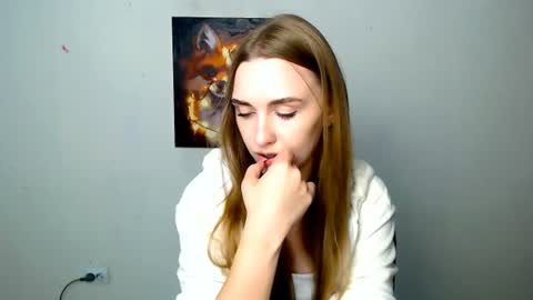 Snapshot of miss_angelina_ chatting on 07/24/26, 06:00 Angelina online show from 07/24/26, 06:00