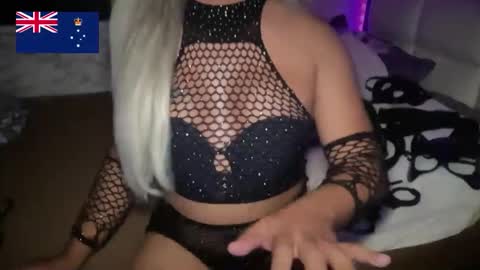 Call me  Miss Antonette  online show from 05/09/26, 12:38