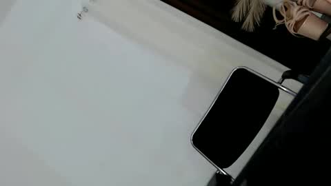 AZUMI online show from 09/09/25, 02:16