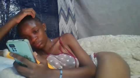 miss_belllo online show from 02/14/25, 03:05