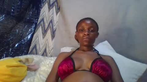 miss_belllo online show from 02/26/25, 12:25