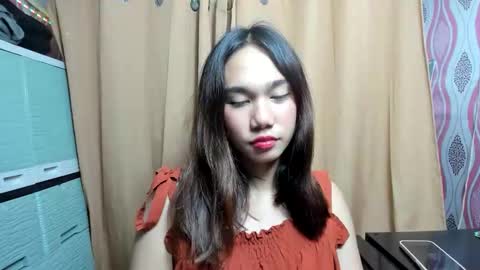 Snapshot of miss_blake21 chatting on 11/19/25, 04:18 Catriona online show from 11/19/25, 04:18