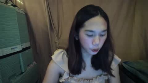 Snapshot of miss_blake21 chatting on 11/22/25, 11:42 Catriona online show from 11/22/25, 11:42