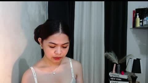 Briella online show from 03/29/26, 12:54