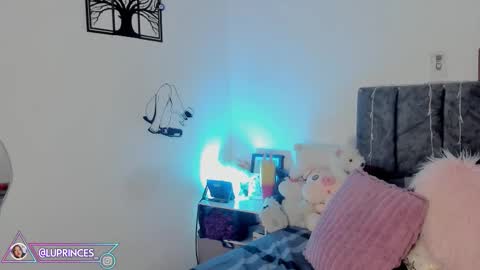 lucy 3 online show from 03/11/26, 03:23