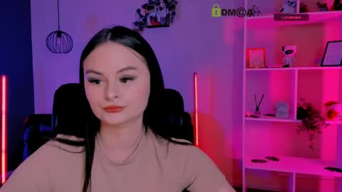 miss_courtney online show from 05/07/26, 08:42