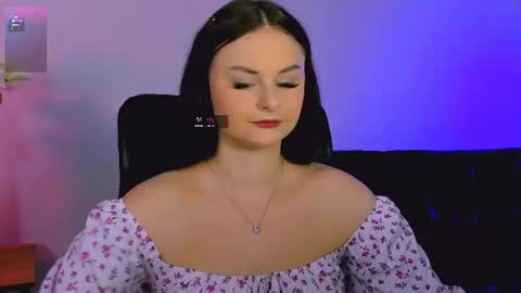 Snapshot of miss_courtney chatting on 06/15/26, 08:16 miss_courtney online show from 06/15/26, 08:16