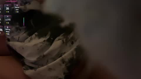 miss criss xoxo online show from 09/18/25, 10:06