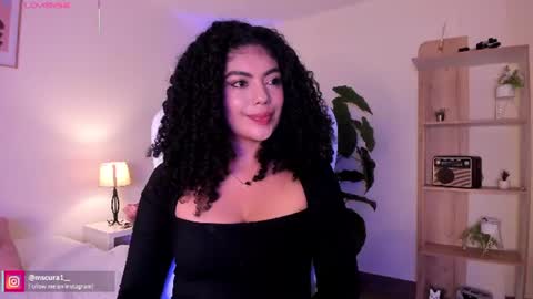 Snapshot of miss_curazao chatting on 06/19/26, 12:53 CANDELA CASTRO online show from 06/19/26, 12:53