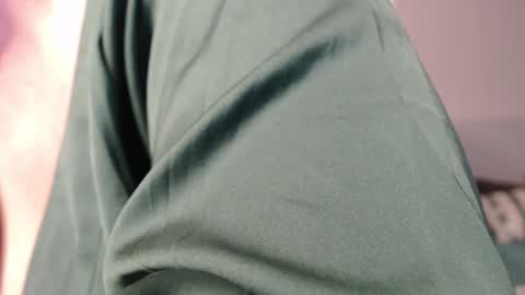 liza online show from 10/23/25, 12:21