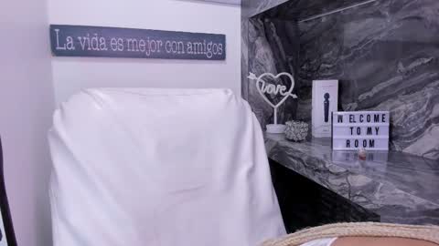 Danika online show from 09/15/25, 11:10