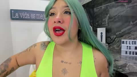 Danika online show from 11/18/25, 11:03