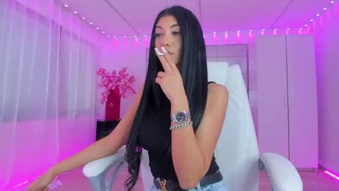 Snapshot of miss_diamond__ chatting on 05/09/26, 05:56 miss_diamond__ online show from 05/09/26, 05:56