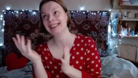 Elis online show from 12/26/24, 10:05