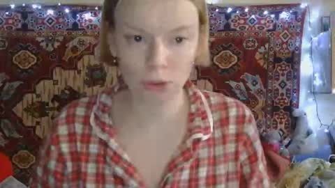 Elis online show from 10/14/25, 11:44