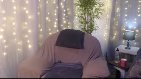 Miss EVA  Email misseva123xxx online show from 03/08/26, 05:22